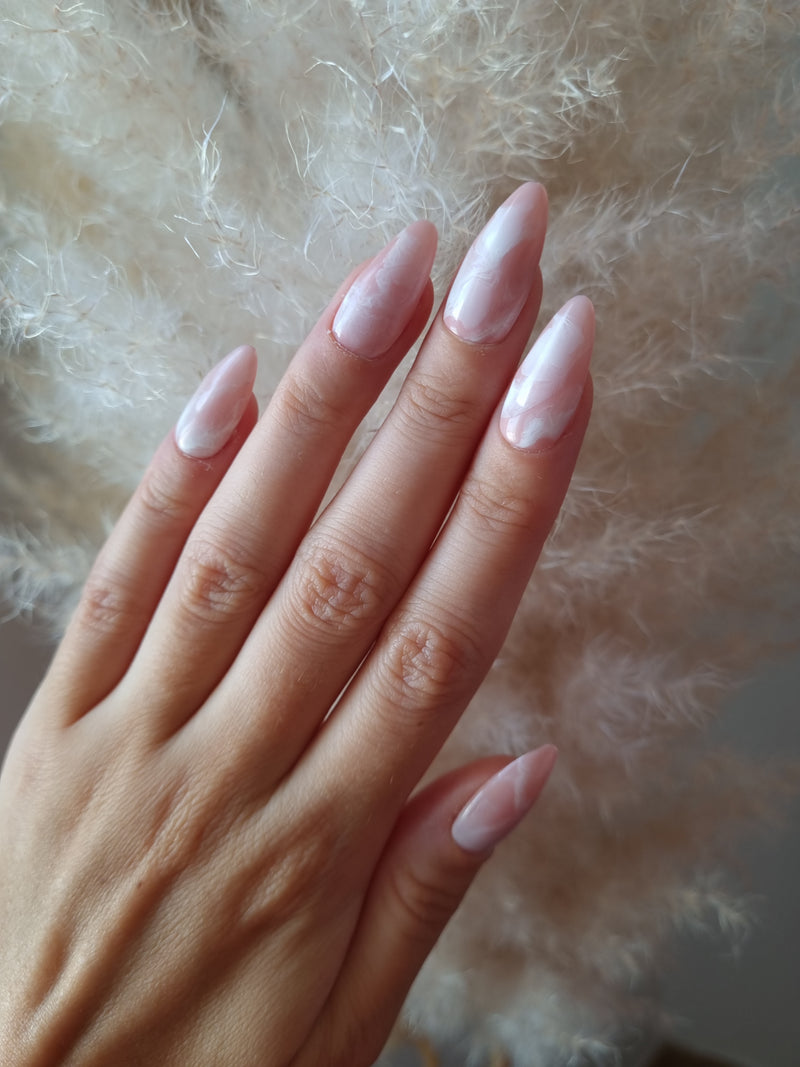 Press on nails nude marbré